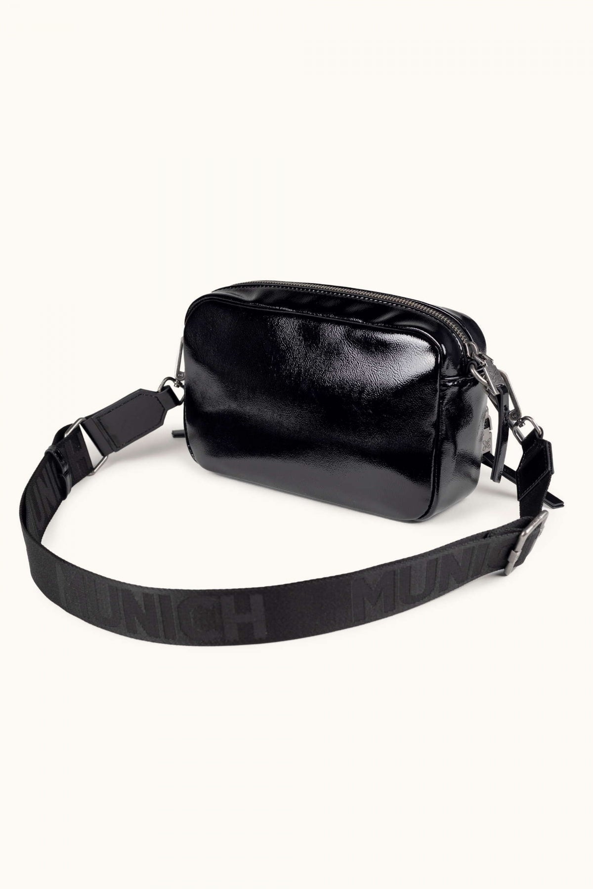 MUNICH MH FW CROSSBODY CA en color BLACK  (2)