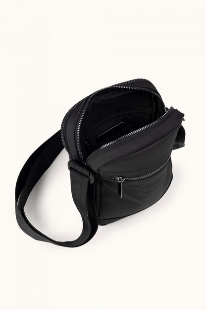 MUNICH PEAK RECYCLED en color BLACK  (3)