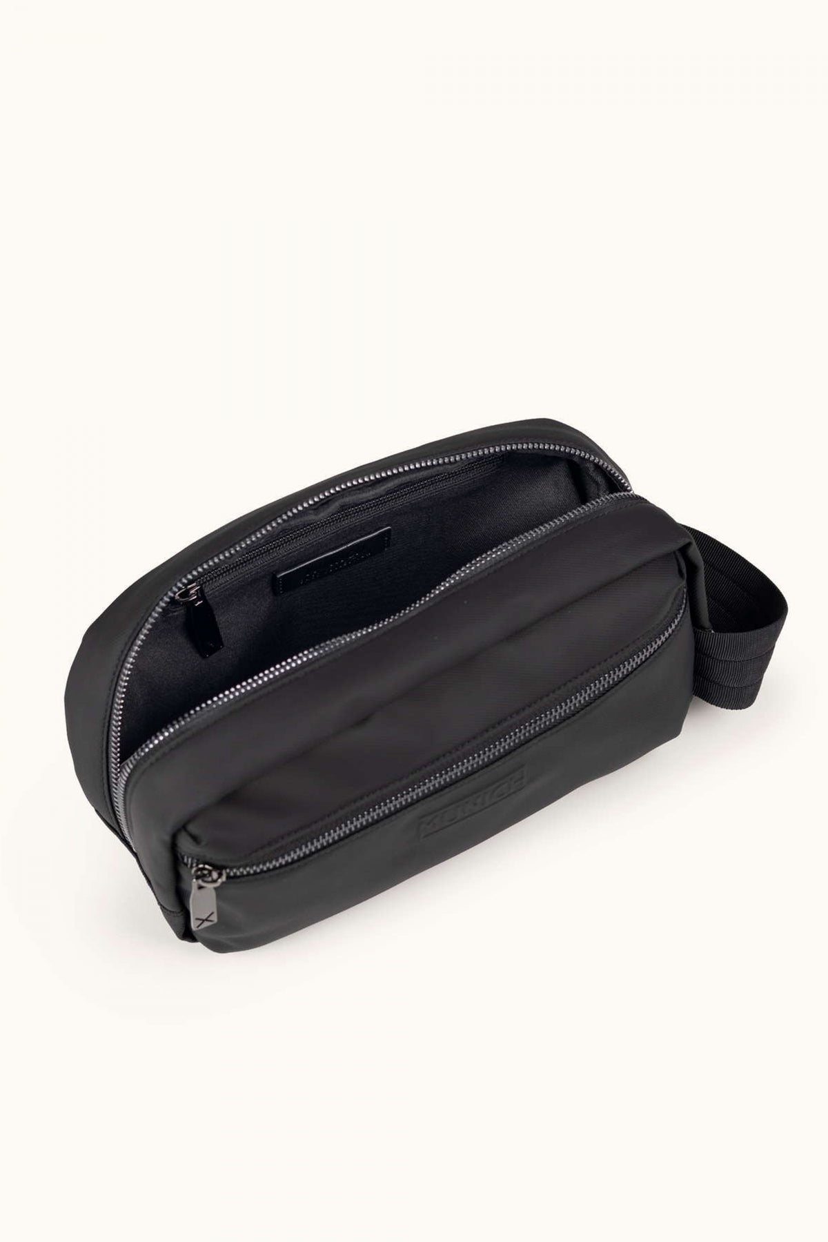 MUNICH PEAK RECYCLED FW T en color BLACK  (3)