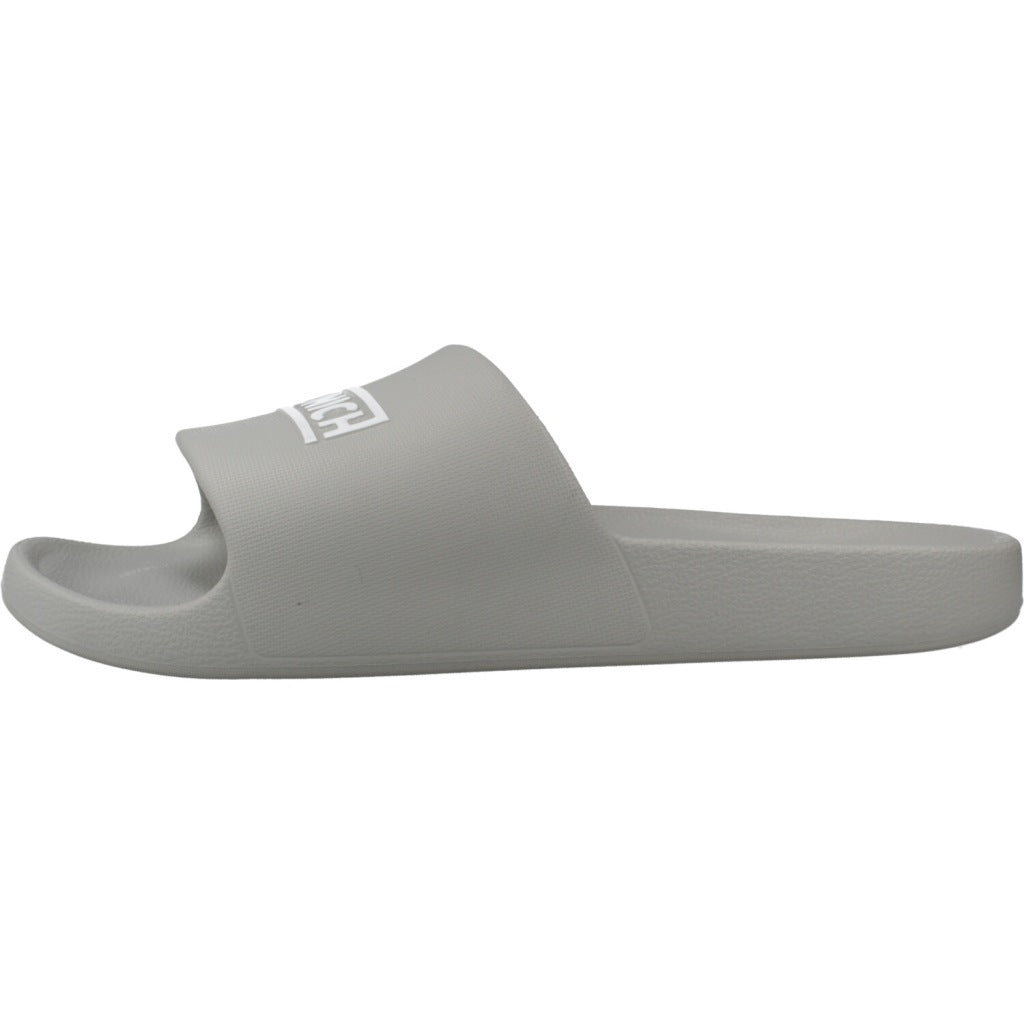 MUNICH  TABAR  en color   (2)