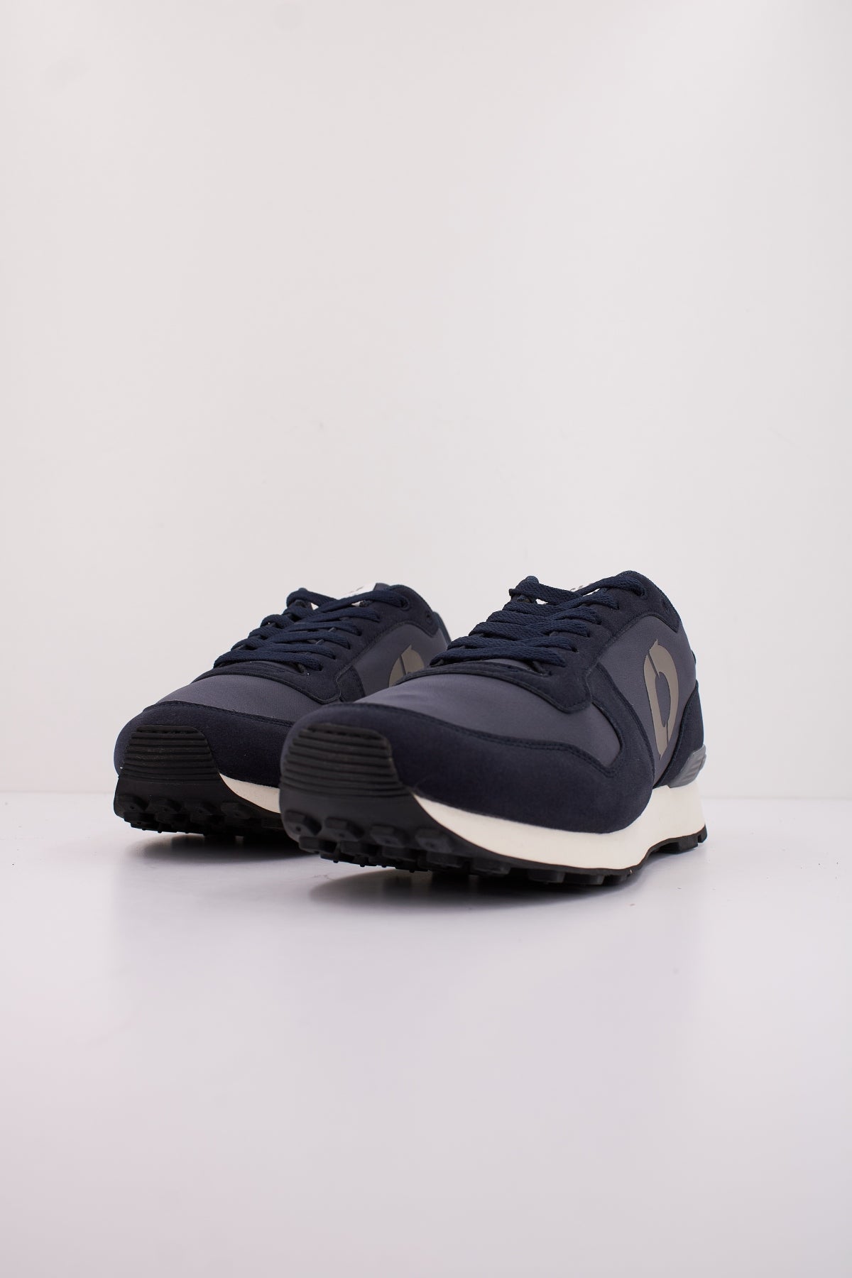 ECOALF  UCLAALF  en color DSTBLU  (2)