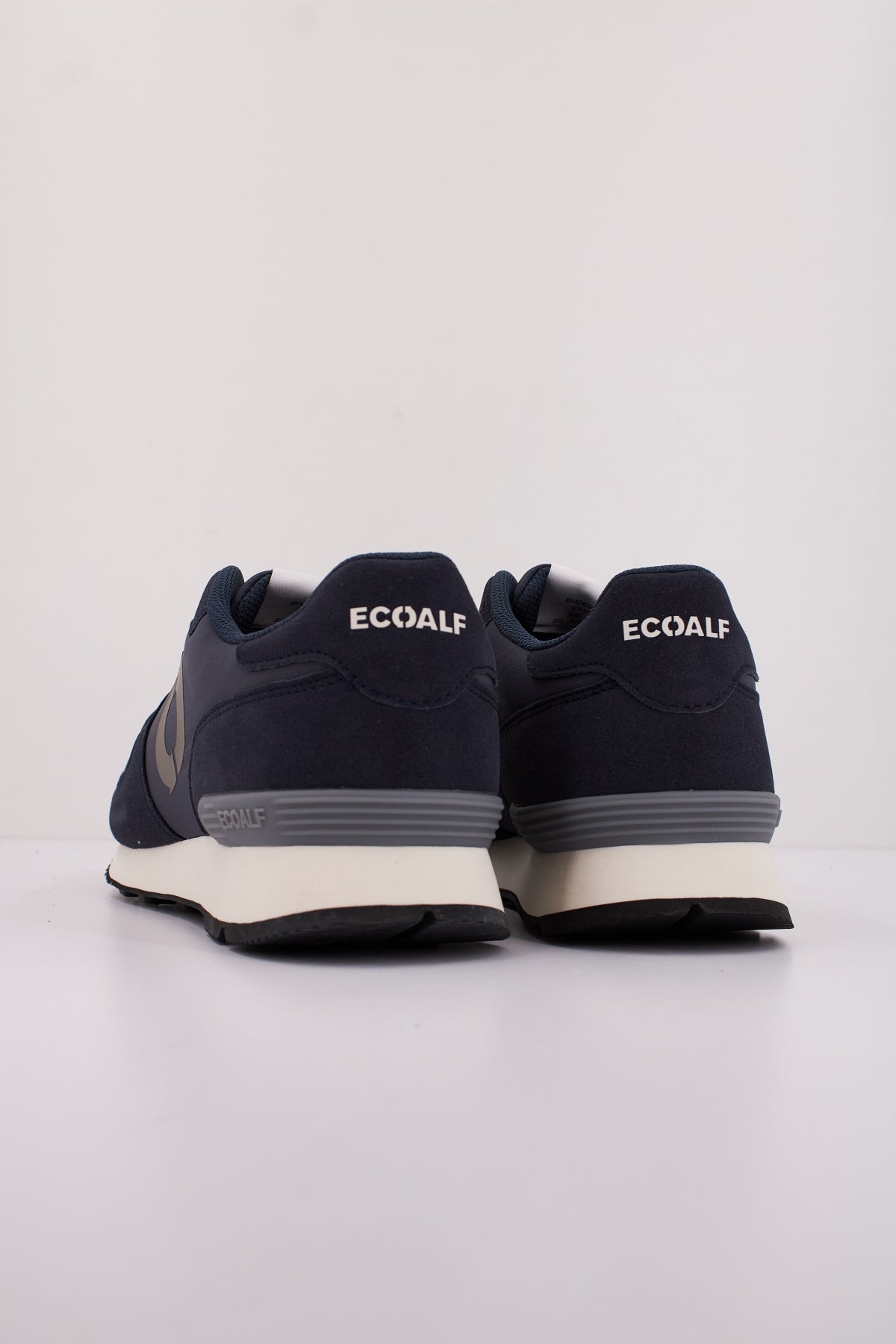 ECOALF  UCLAALF  en color DSTBLU  (4)
