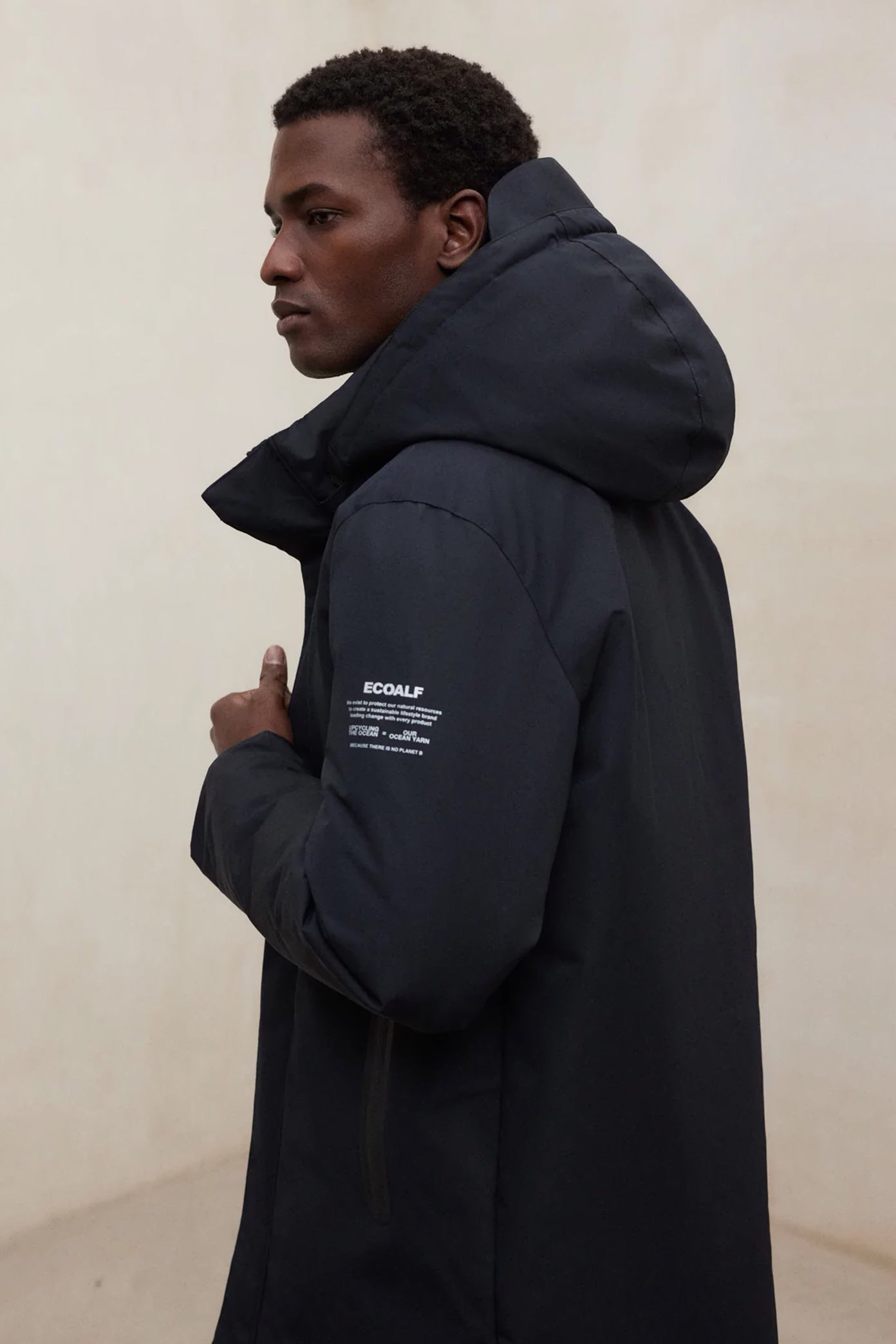 ECOALF PARKO JACKET MAN en color BLACK  (3)