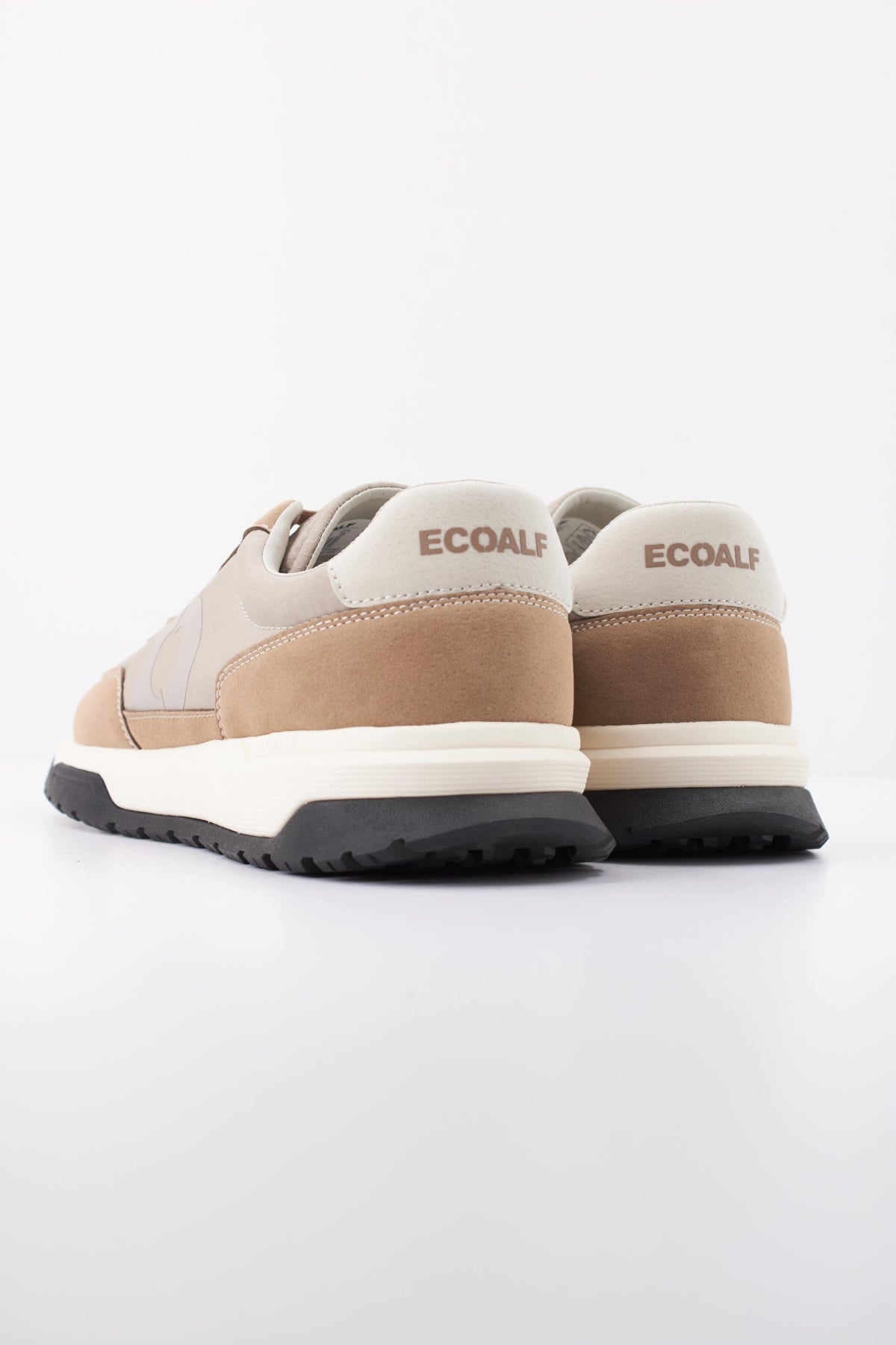 ECOALF MCMSHSNVENTU en color   (4)