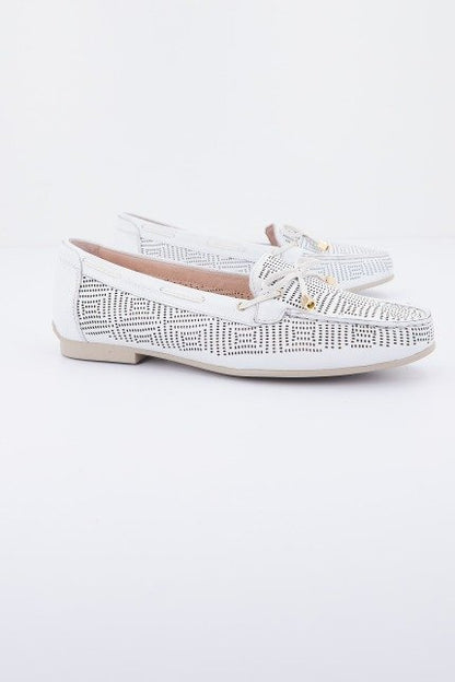 STONEFLY CAPRI III  NAPPA LT en color   (2)