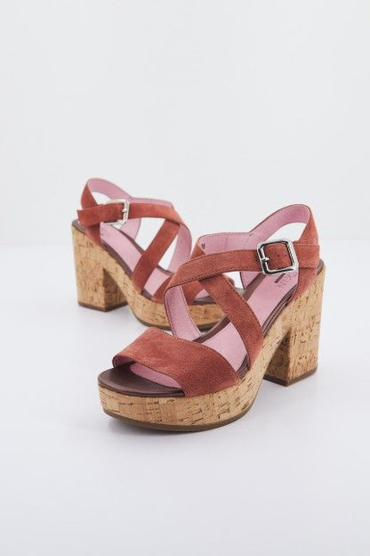 STONEFLY CAROL  VELOUR en color   (1)