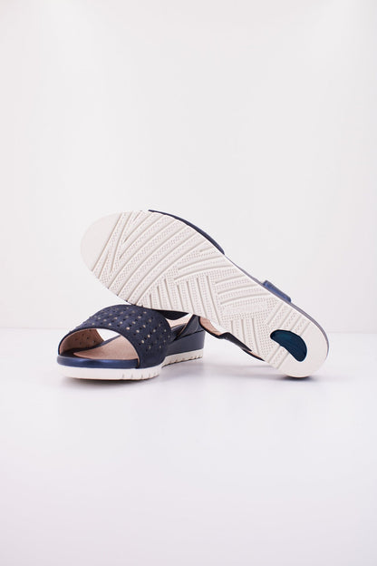 STONEFLY CHER  en color B  (4)