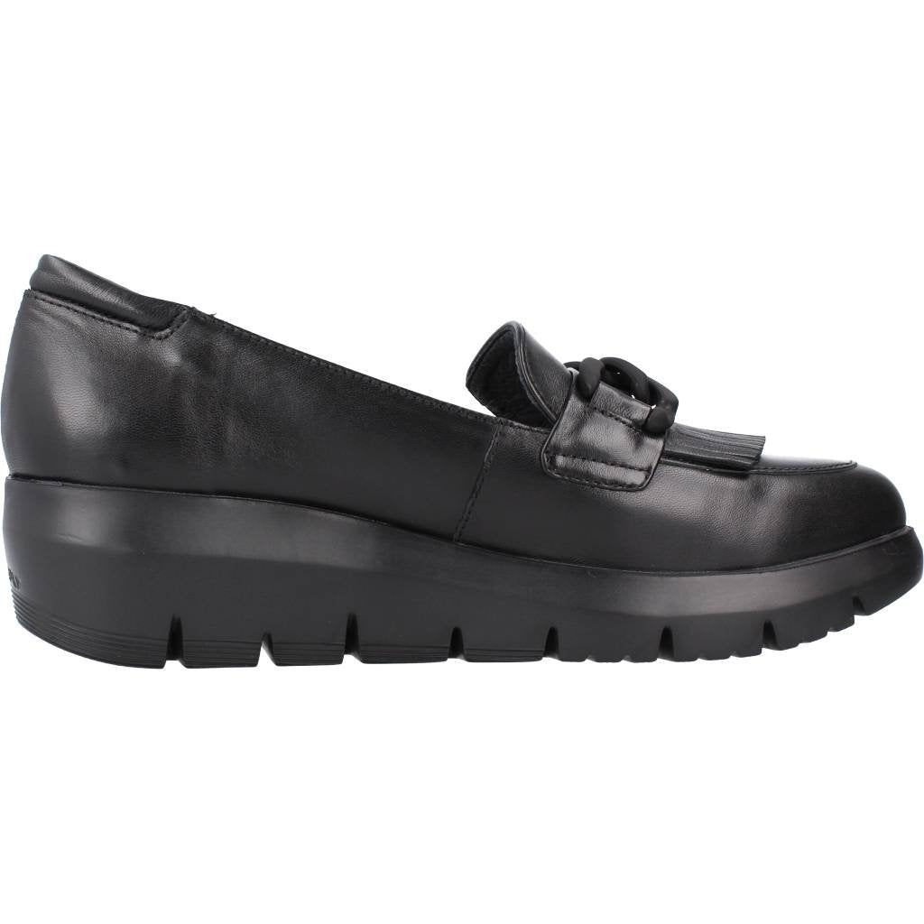 STONEFLY PLUME  en color   (4)