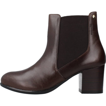 STONEFLY  MOLLY  CALF en color   (2)