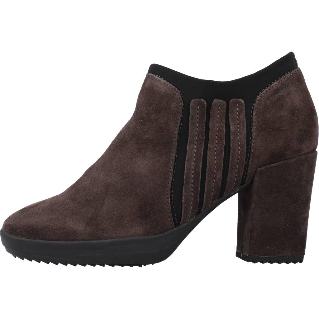 STONEFLY OPRAH  VELOUR en color W  (2)