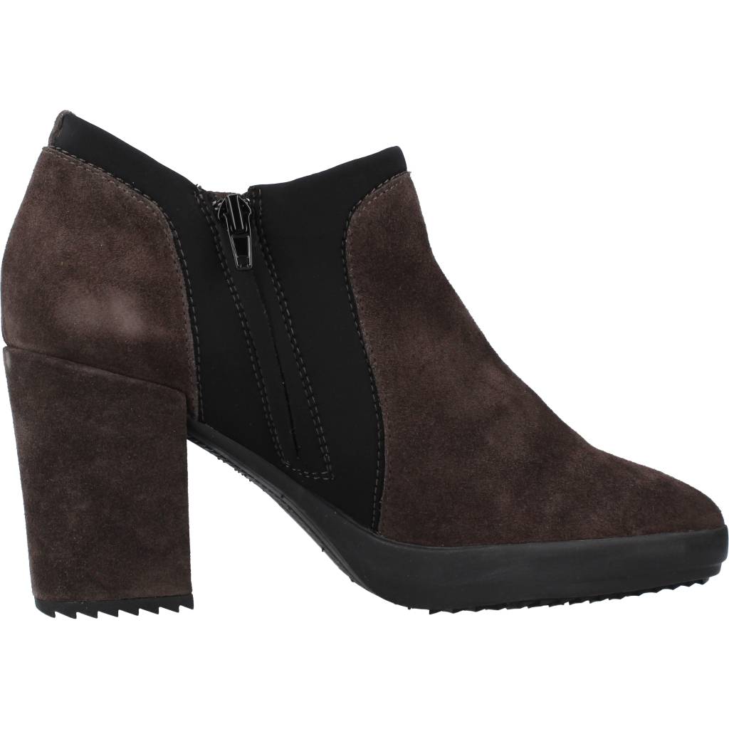 STONEFLY OPRAH  VELOUR en color W  (4)