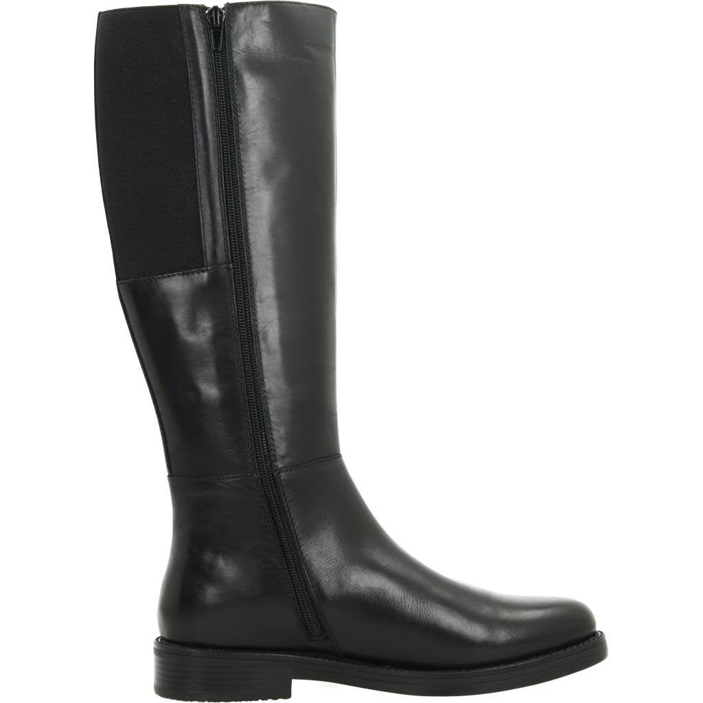 STONEFLY CADDY  CALF LTH en color   (4)