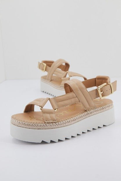 STONEFLY ARIEL   en color VF  (1)