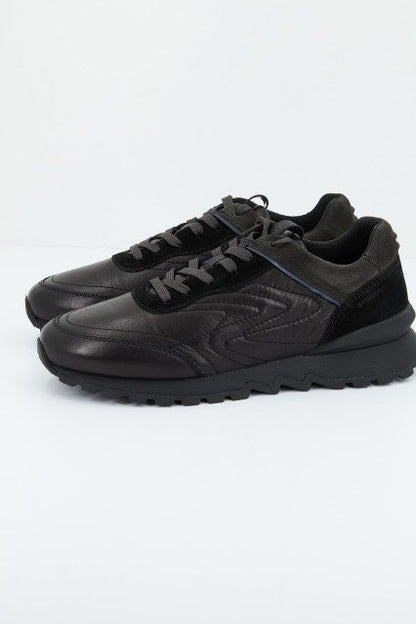 STONEFLY SIMPLY MAN  NAPPA L en color   (2)