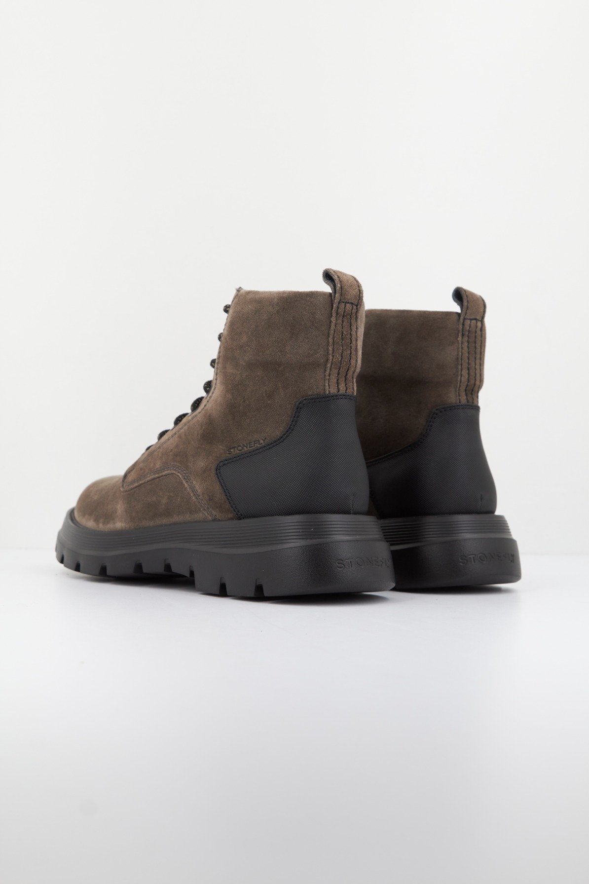 STONEFLY  ATHENA  VELOUR OIL en color M  (3)