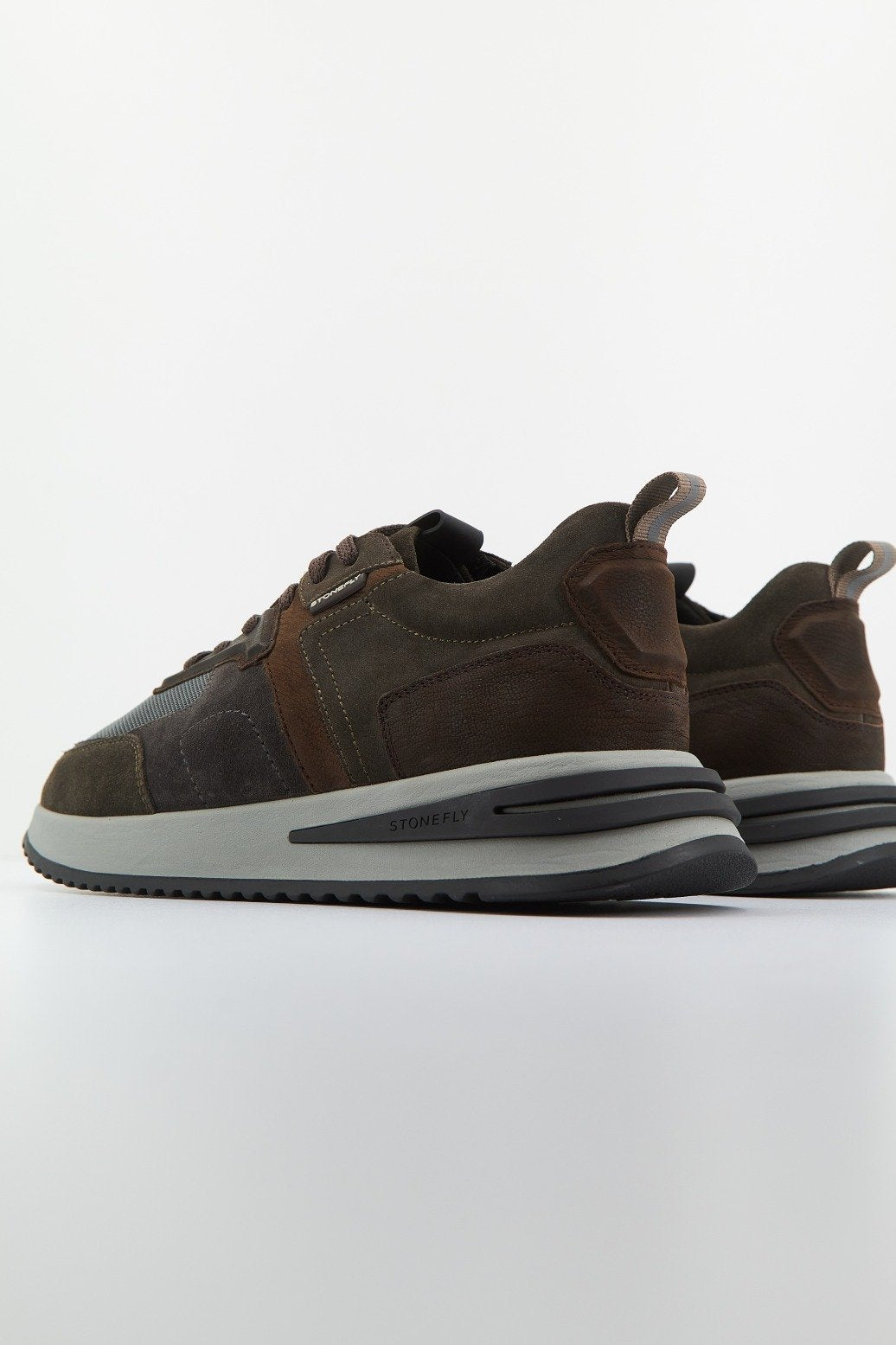 STONEFLY FLY  VELOUR/GOAT/TE en color BE  (3)