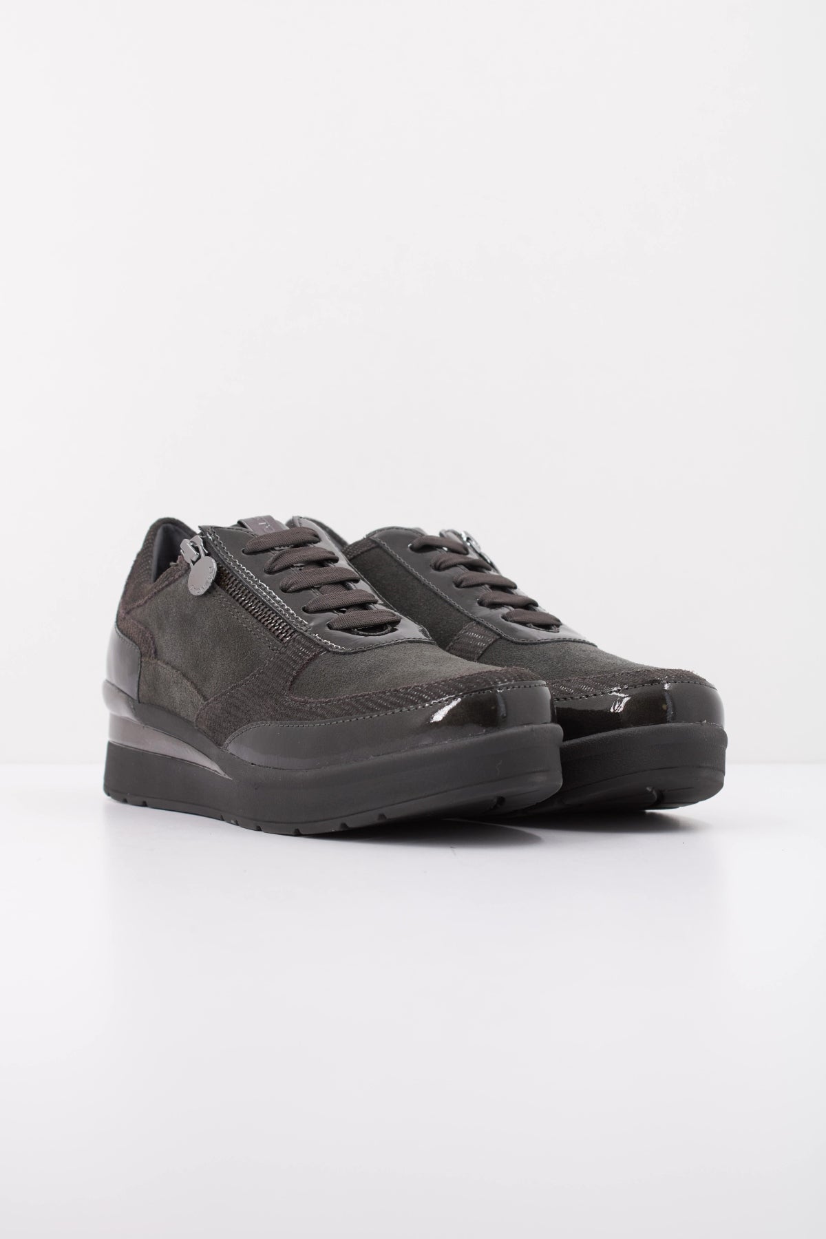 STONEFLY CREAM  VELOUR en color O  (2)