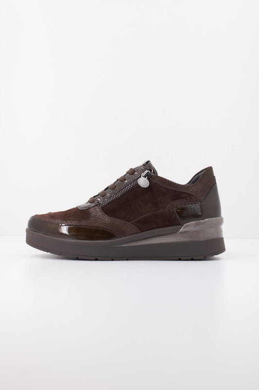 STONEFLY CREAM  VELOUR en color M  (1)