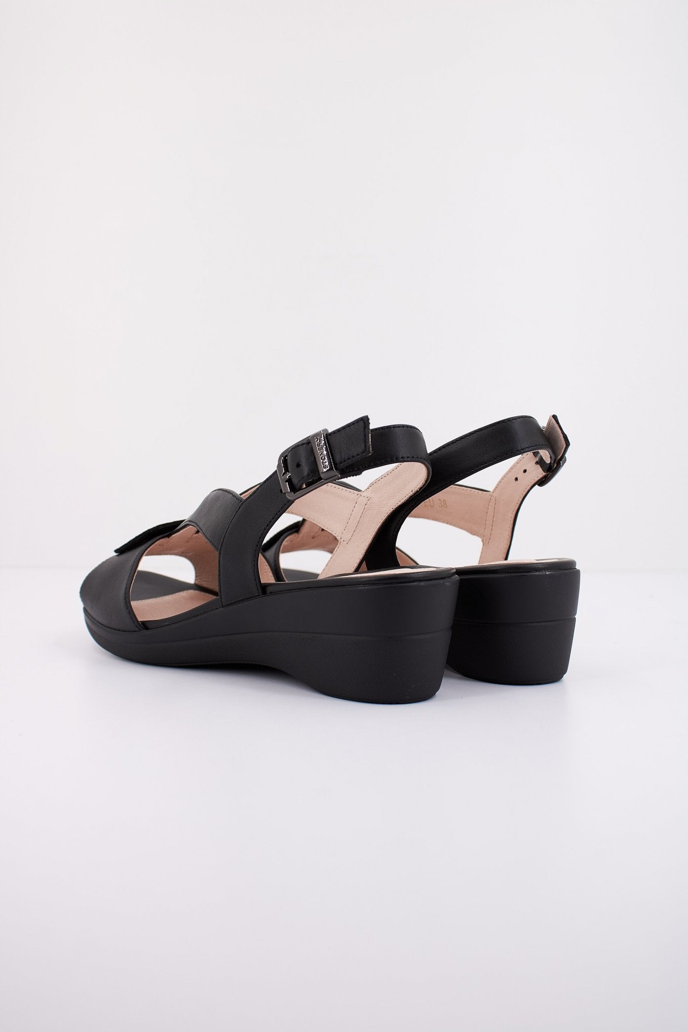 STONEFLY VANITY III  en color   (4)