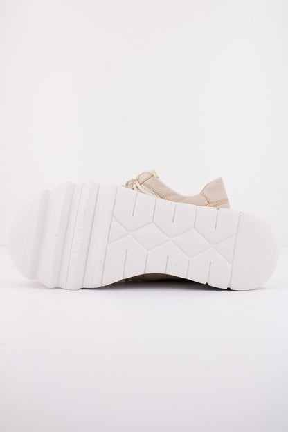 STONEFLY SPOCK   en color   (4)