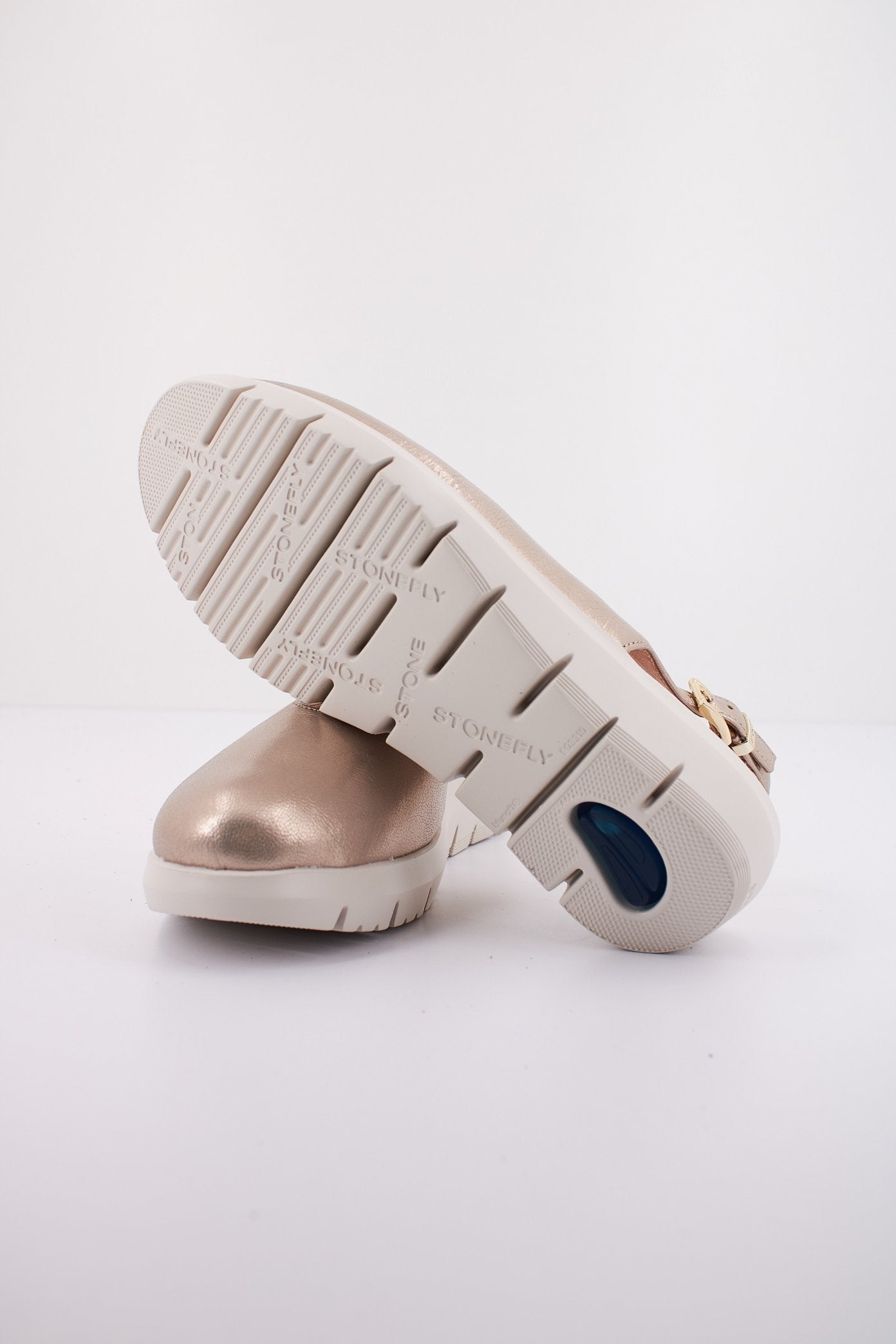 STONEFLY PLUME  LAMINATED en color I  (5)