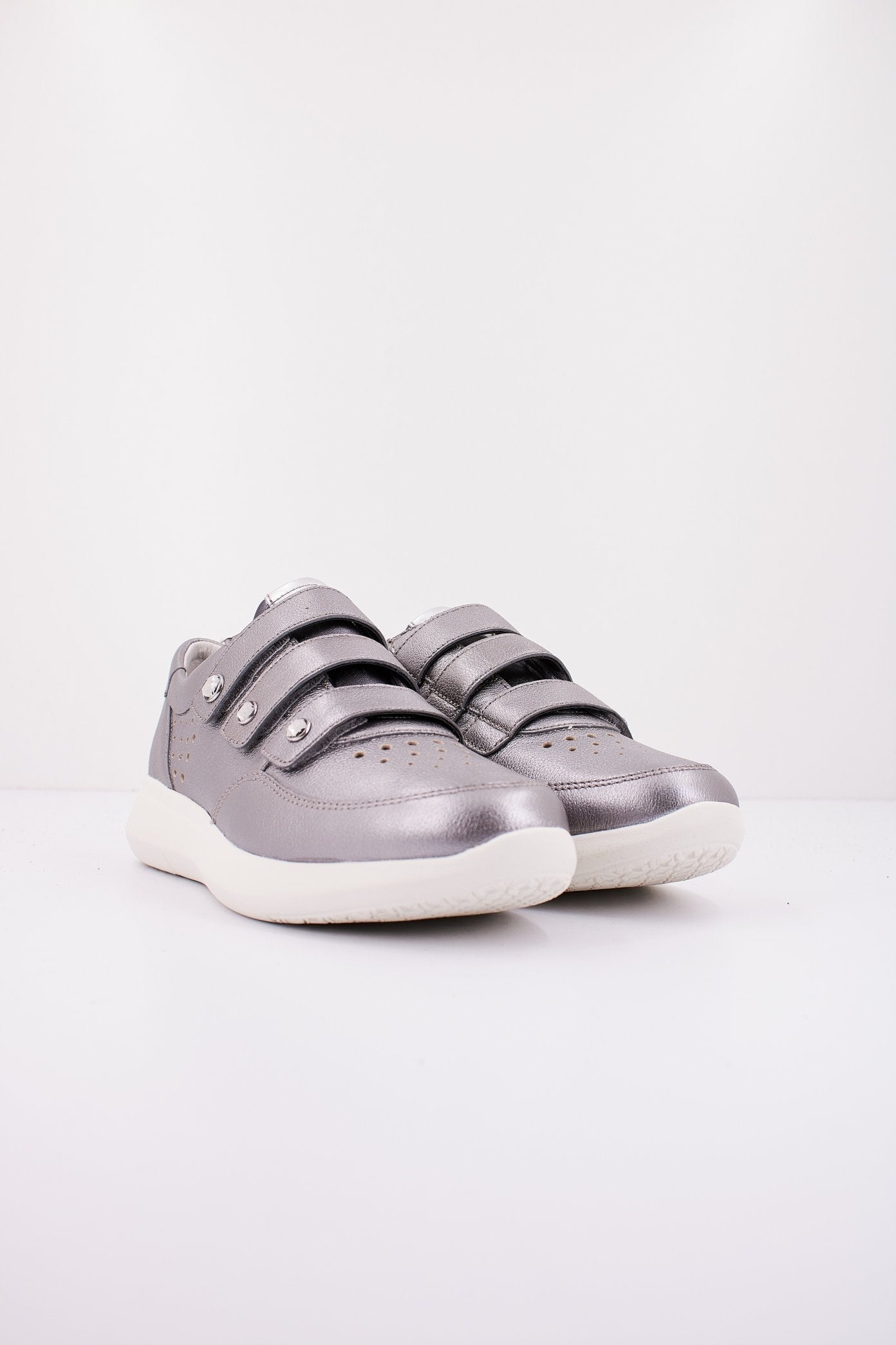 STONEFLY FLUT  LAMINATED LT en color BP  (2)