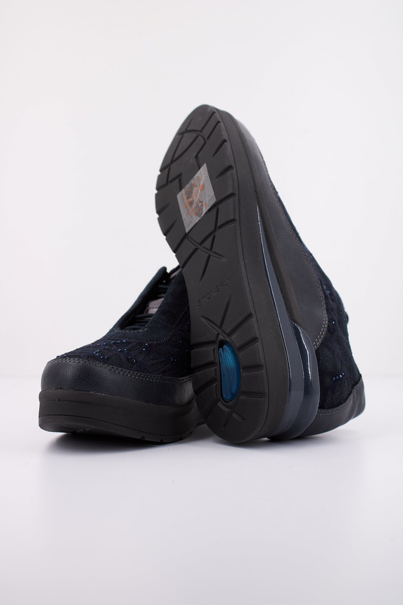 STONEFLY  CREAM   en color D  (5)