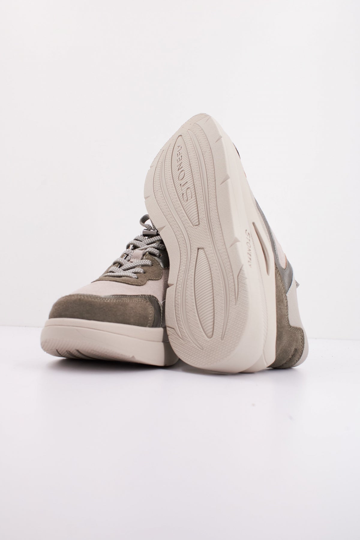 STONEFLY ROCHA  VELOUR/EMBOS en color CUF  (5)