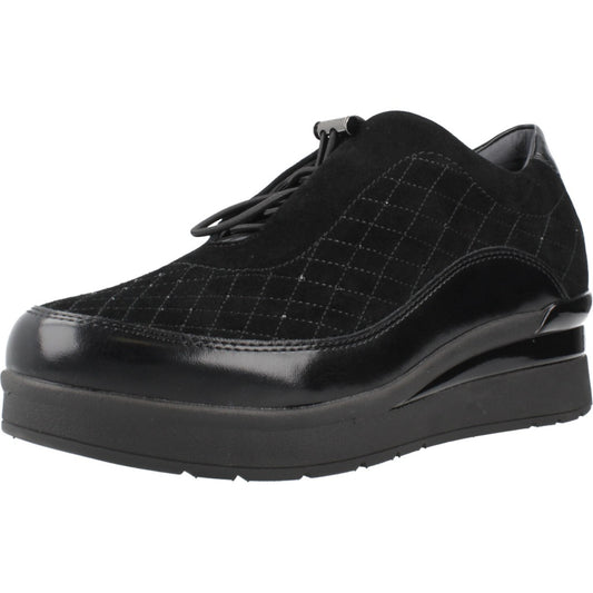 STONEFLY CREAM  PULL en color   (1)