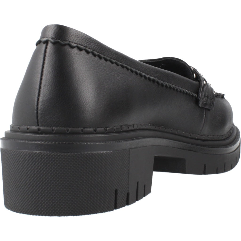 STONEFLY RHEA  NAP STUDS en color   (3)