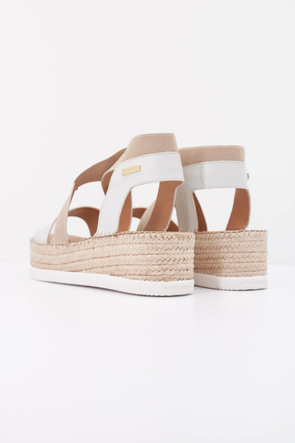 STONEFLY ALEXIA  CALF LTH EL en color   (4)