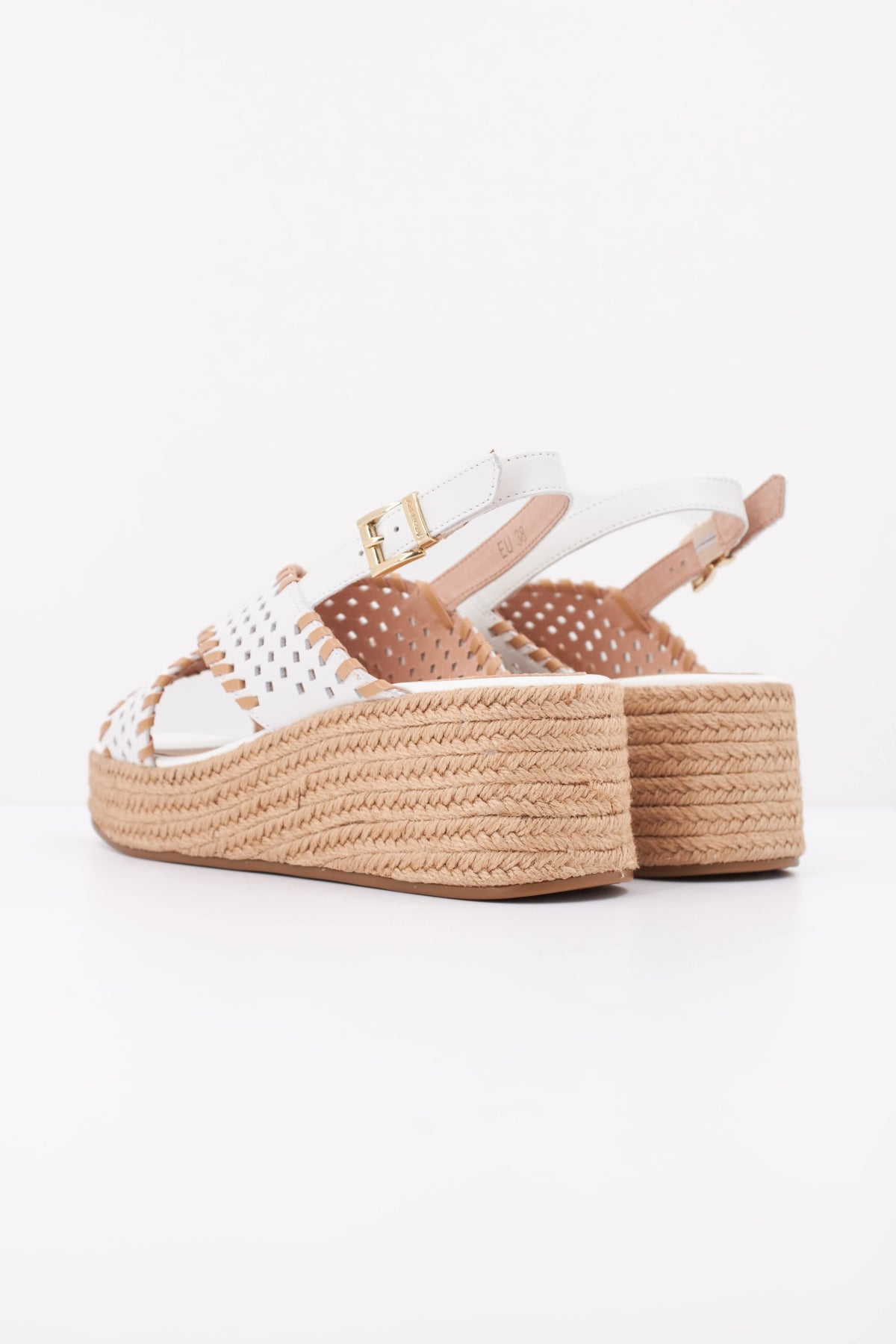 STONEFLY  IVORY  NAPPA LTH  en color   (4)