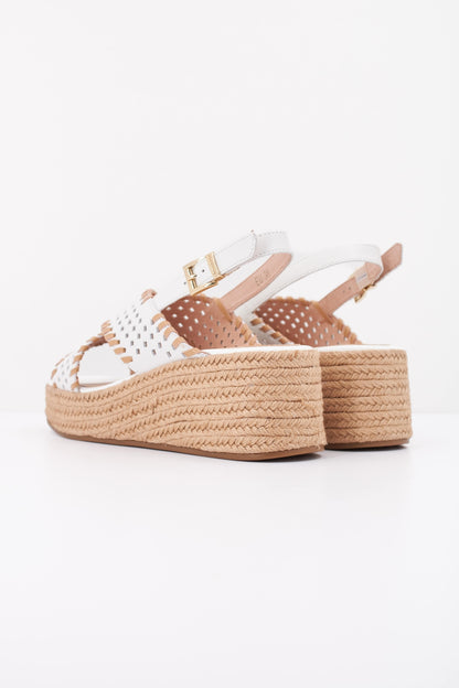 STONEFLY  IVORY  NAPPA LTH  en color   (4)