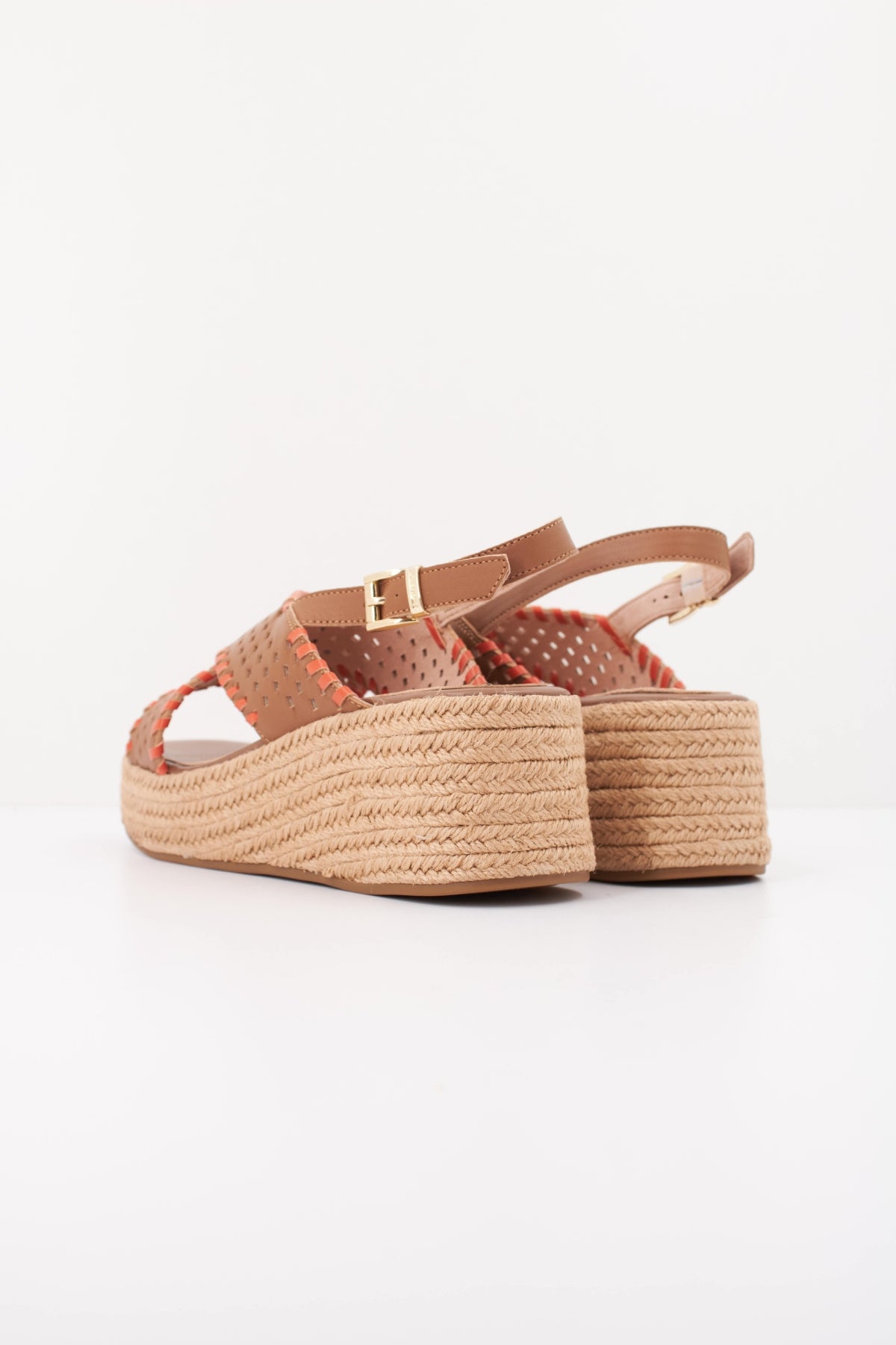 STONEFLY  IVORY  NAPPA LTH  en color B  (4)