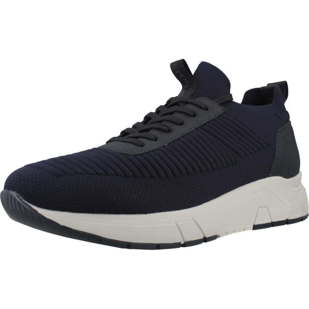 STONEFLY ACTION  TEX NBK en color G  (1)
