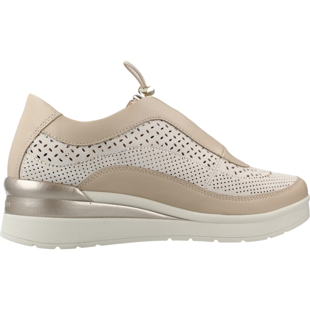 STONEFLY  CREAM  PULL en color   (4)