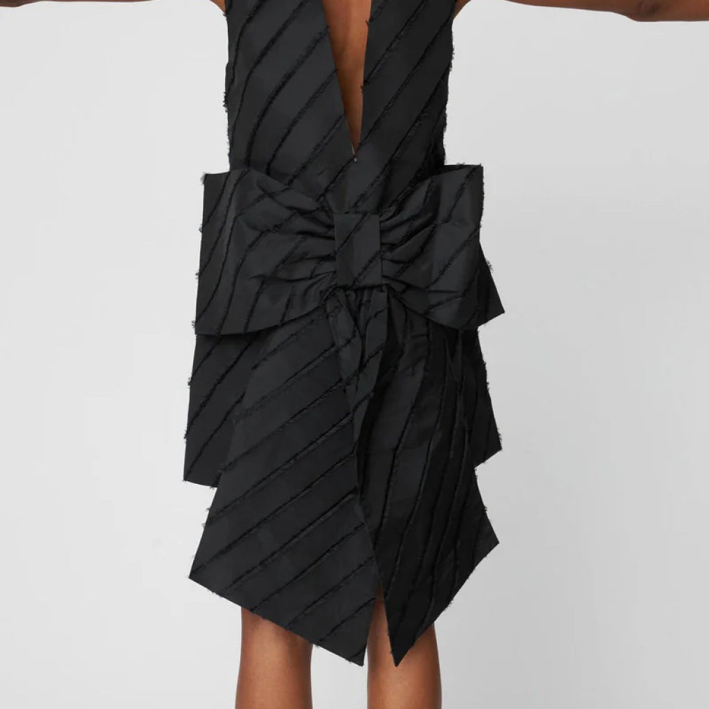 STELLA NOVA MINI DRESS WITH BOW  en color   (5)