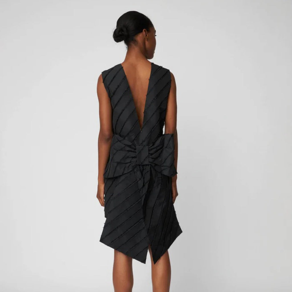 STELLA NOVA MINI DRESS WITH BOW  en color   (6)