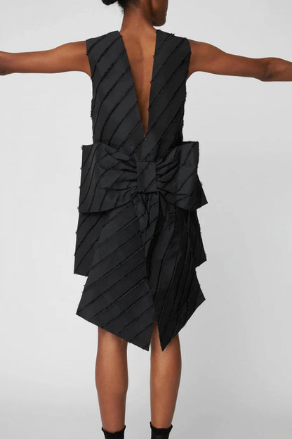 STELLA NOVA MINI DRESS WITH BOW  en color   (2)