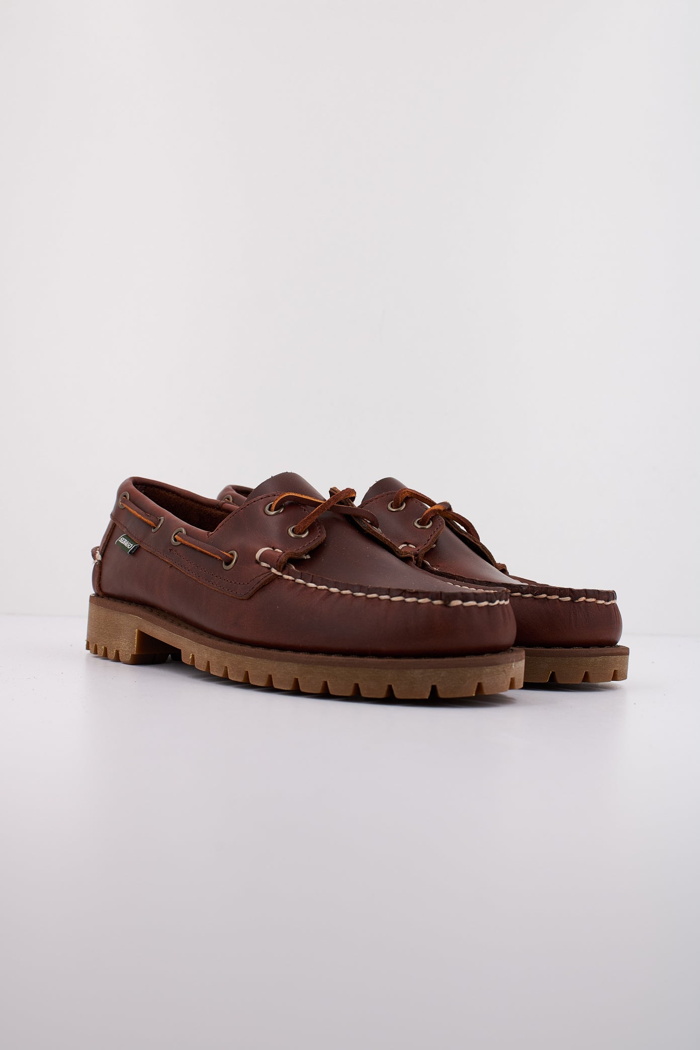 SEBAGO RANGER WAXY en color BROWN  (2)
