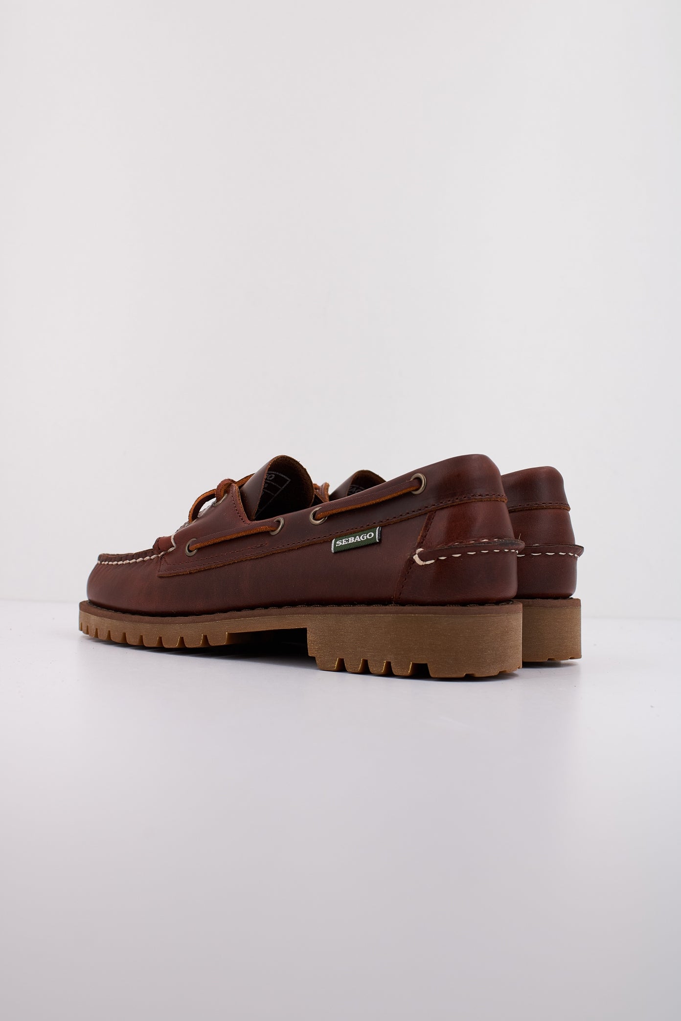 SEBAGO RANGER WAXY en color BROWN  (4)