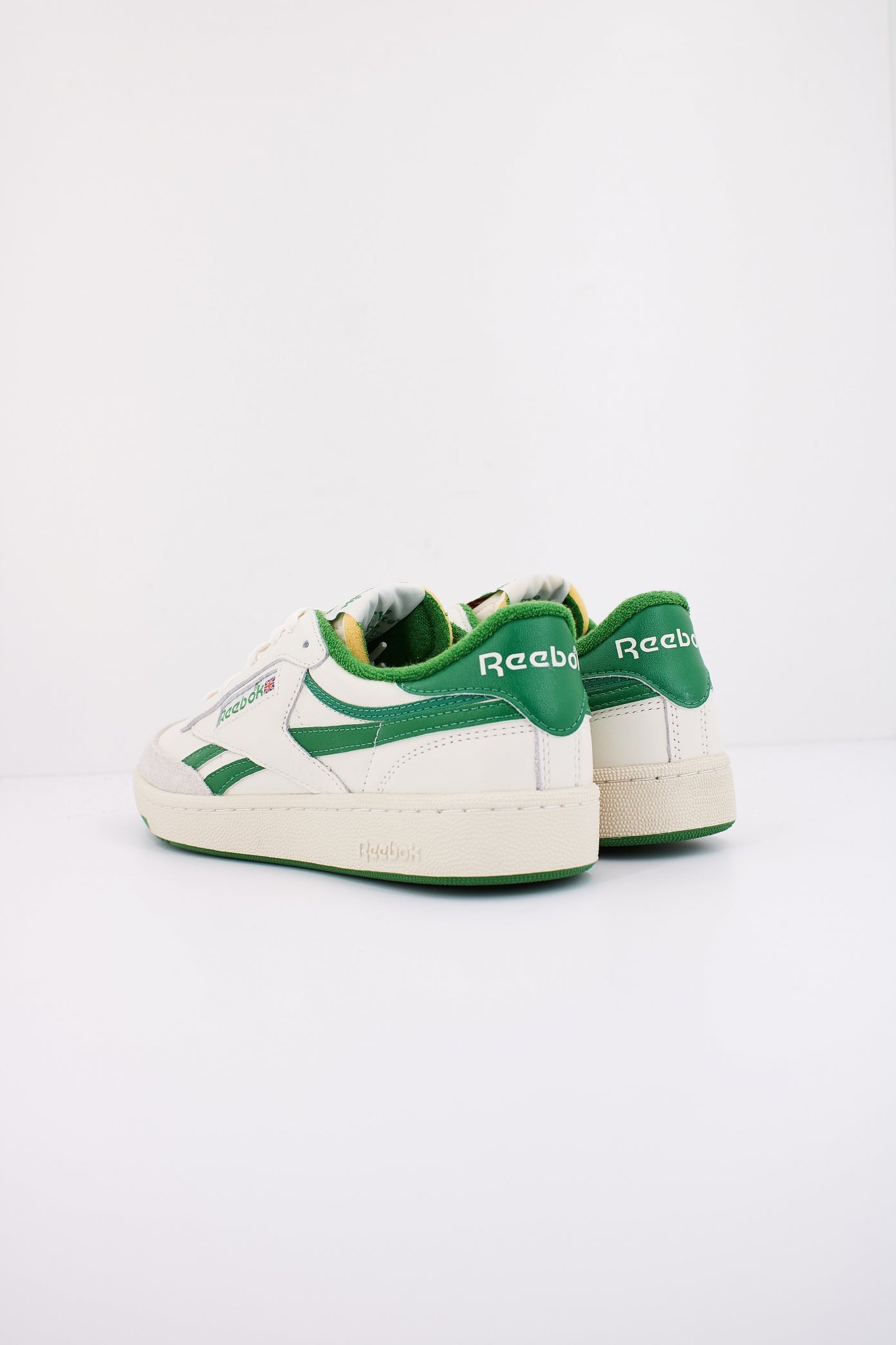 REEBOK CLUB C REVENGE VINTA en color CHALK  (4)