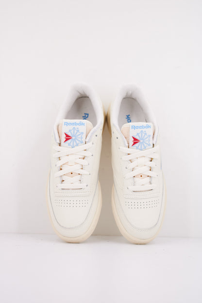 REEBOK CLUB C  VINTAGE en color CHALK  (3)