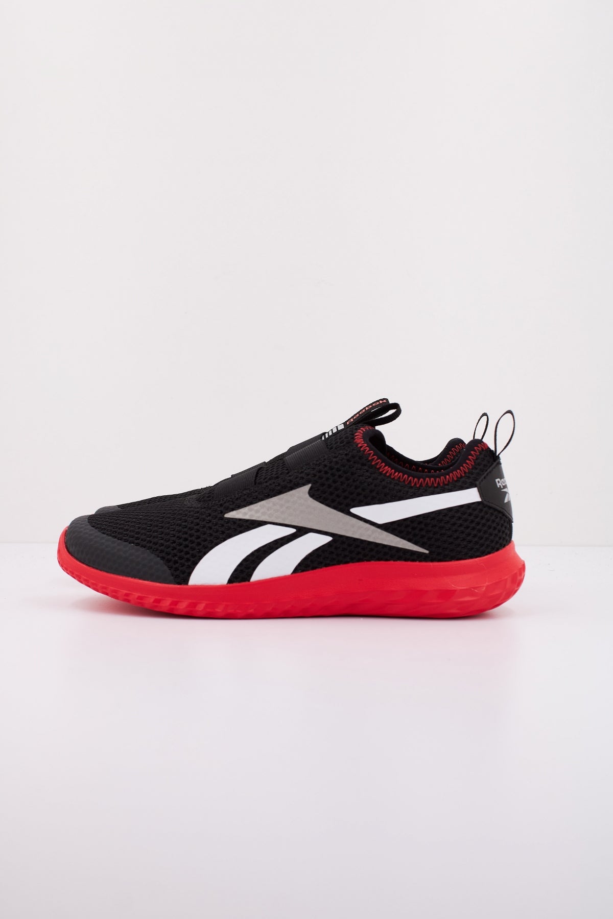 REEBOK  RUSH RUNNER SLIP-ON en color NGYRED  (1)