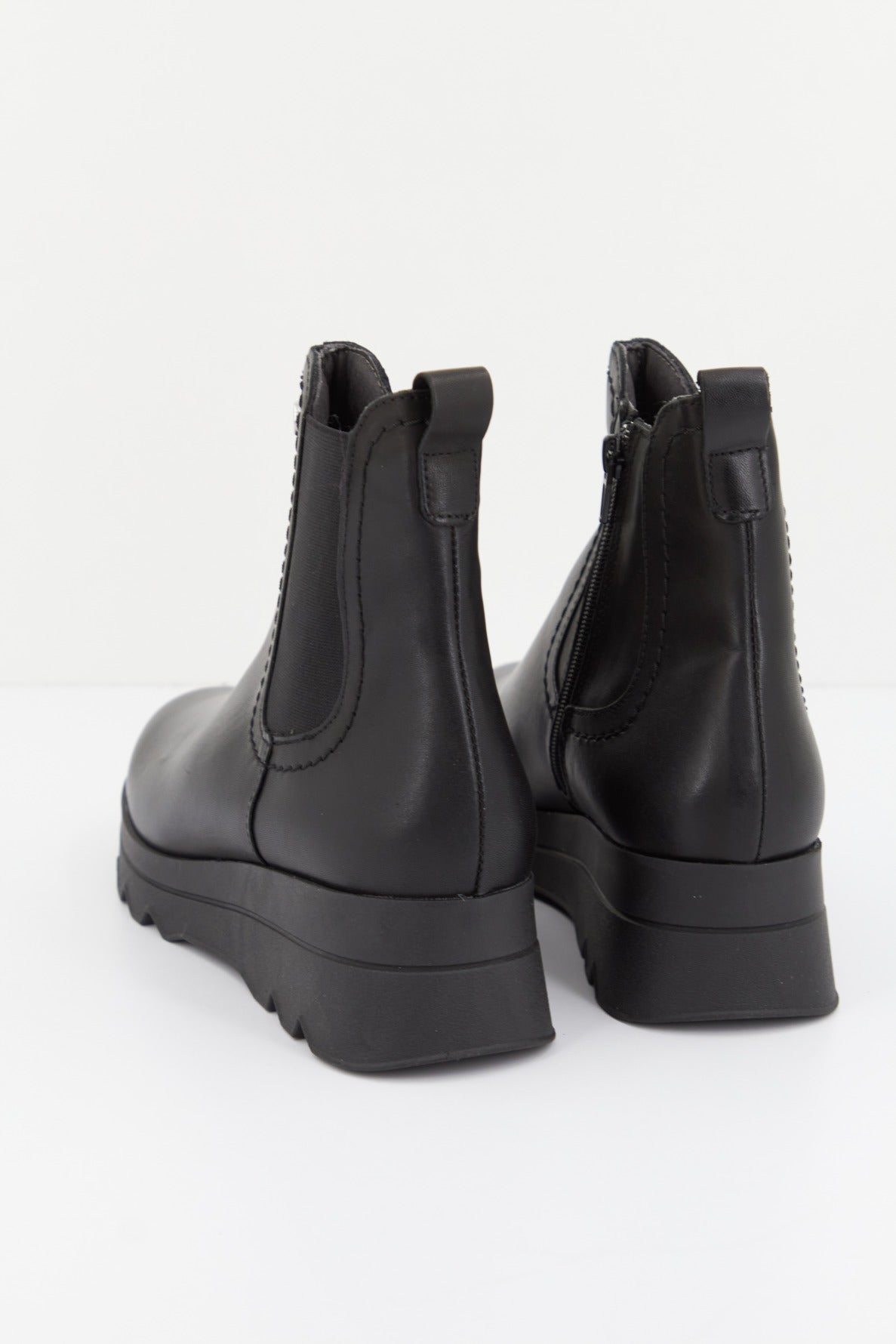 PITILLOS P en color NEGRO  (3)