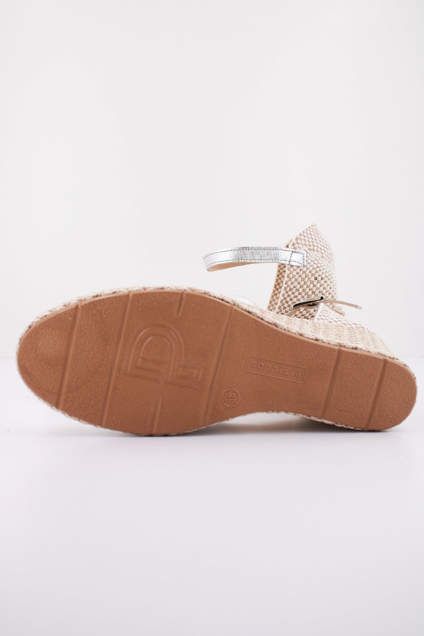 PITILLOS P en color PLATA  (4)