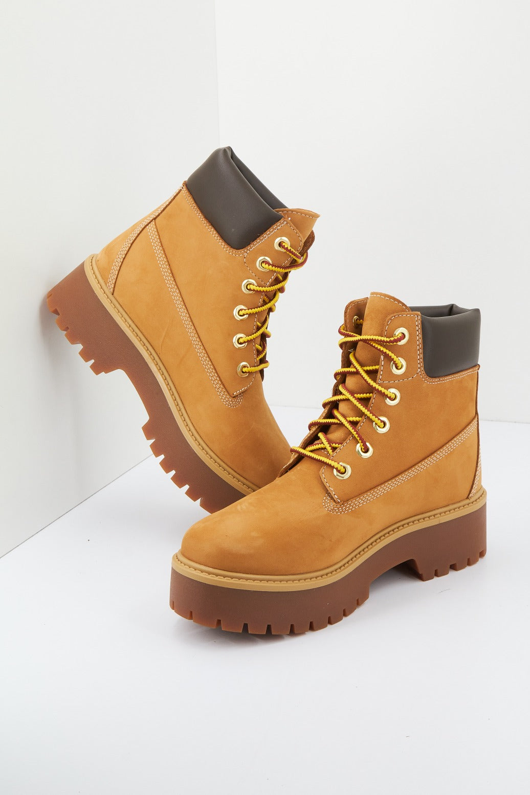 TIMBERLAND STONE STREET en color WHEAT  (4)