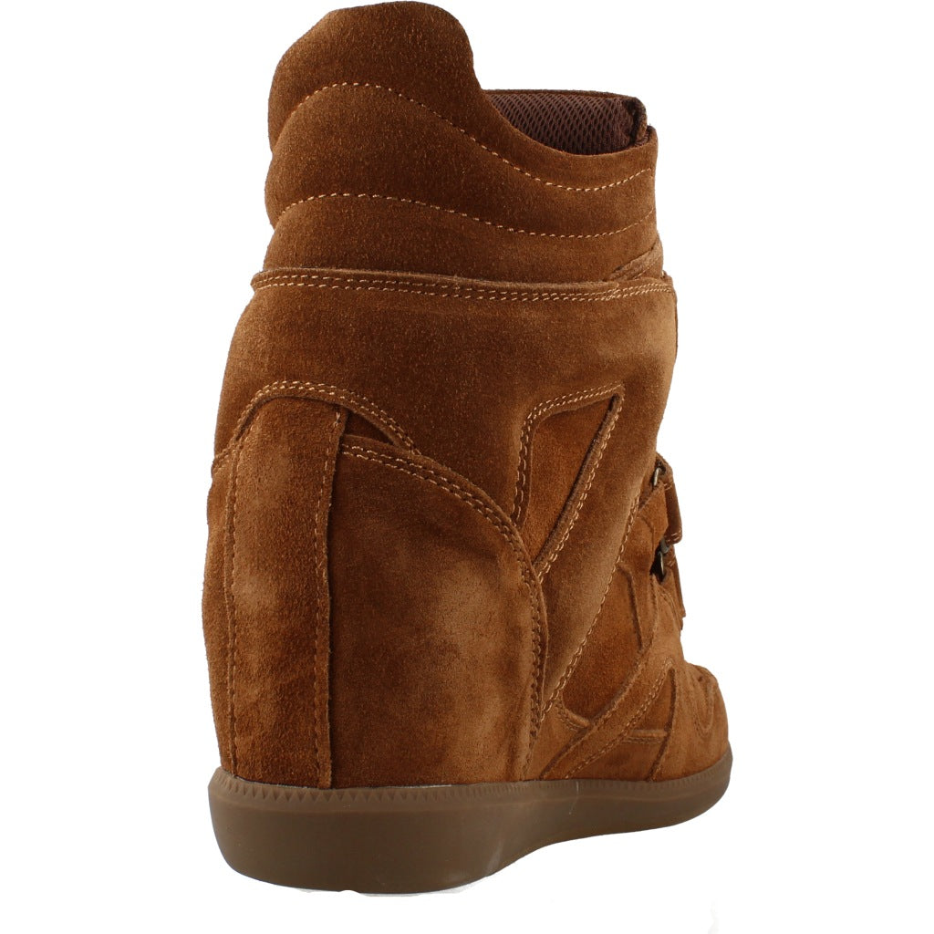 TOP BOTIN SERRAJE en color CAMEL  (3)