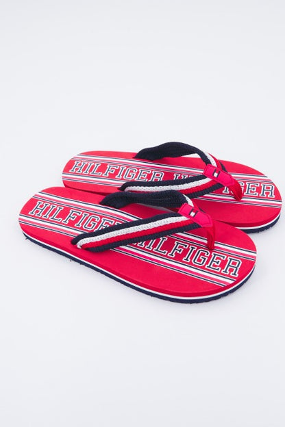 TOMMY HILFIGER LOGO PRINT FLIP FLOP en color XRED  (1)