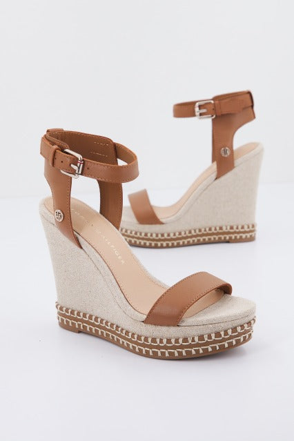 TOMMY HILFIGER ELEVATED SIGNATURE W en color GUSUMCOG  (1)